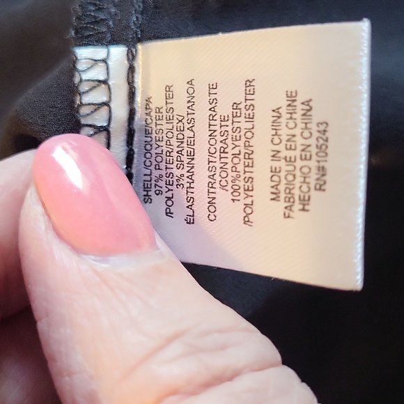 Bobeau layered-look plaid sweater with tie back. - Picture 7 of 8